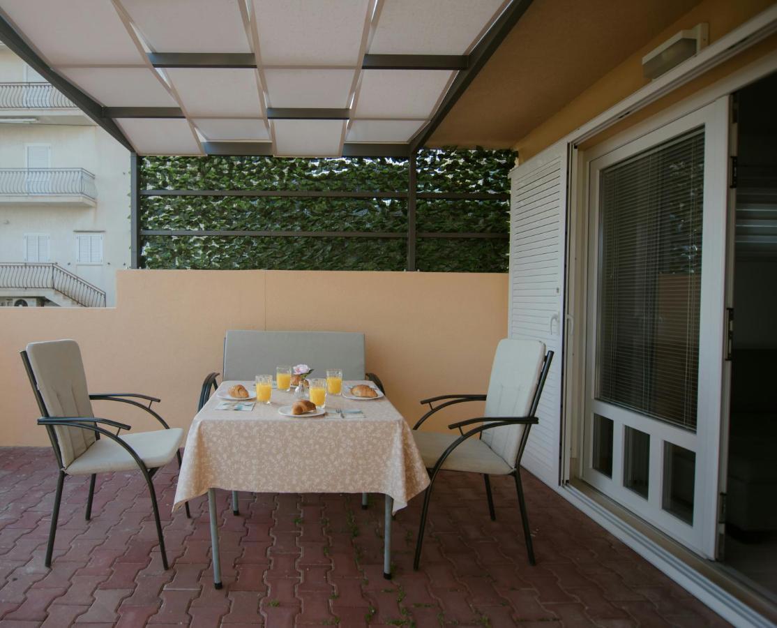 Apartment Lulu Makarska Eksteriør billede